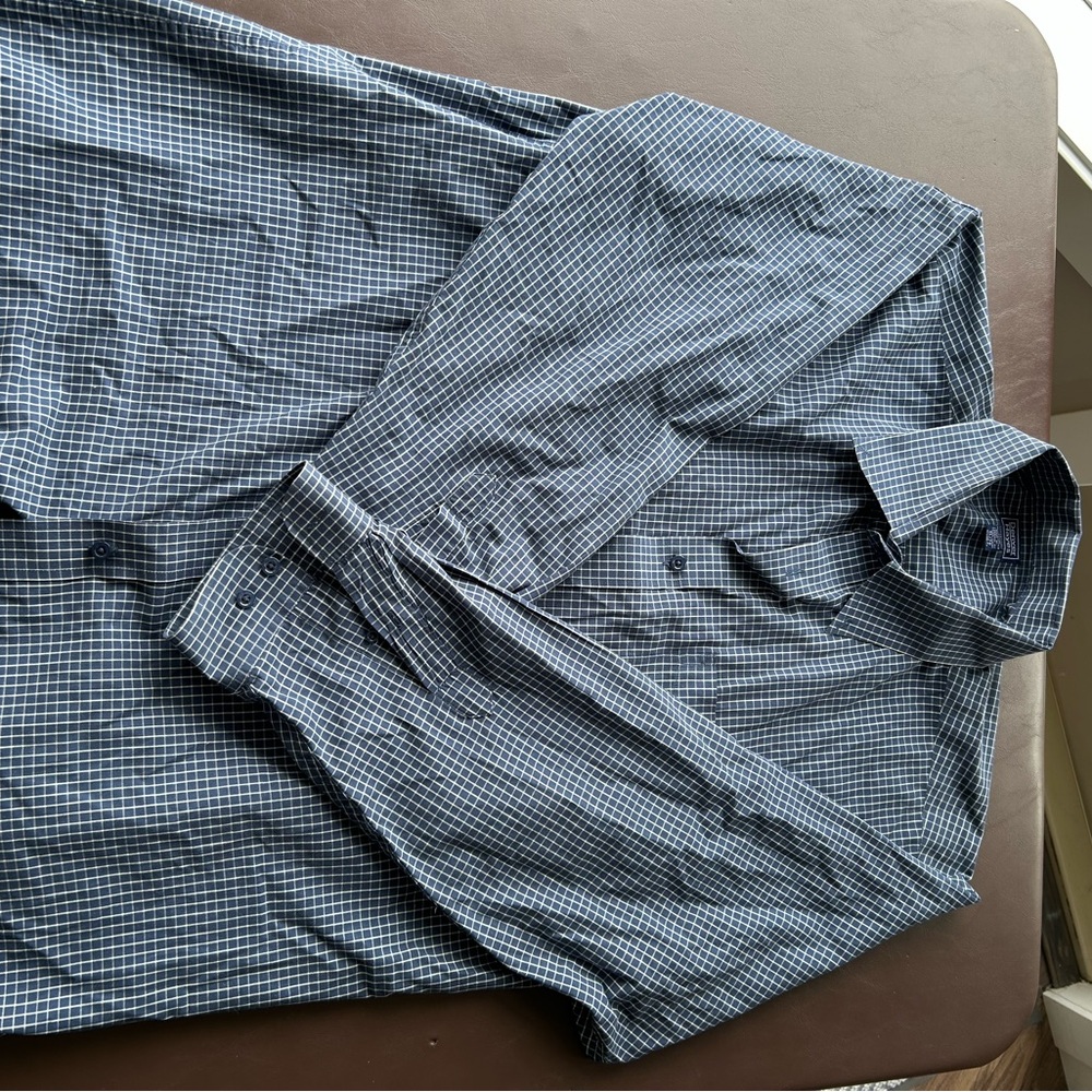 Denver Hayes Navy Checkered Casual Shirt